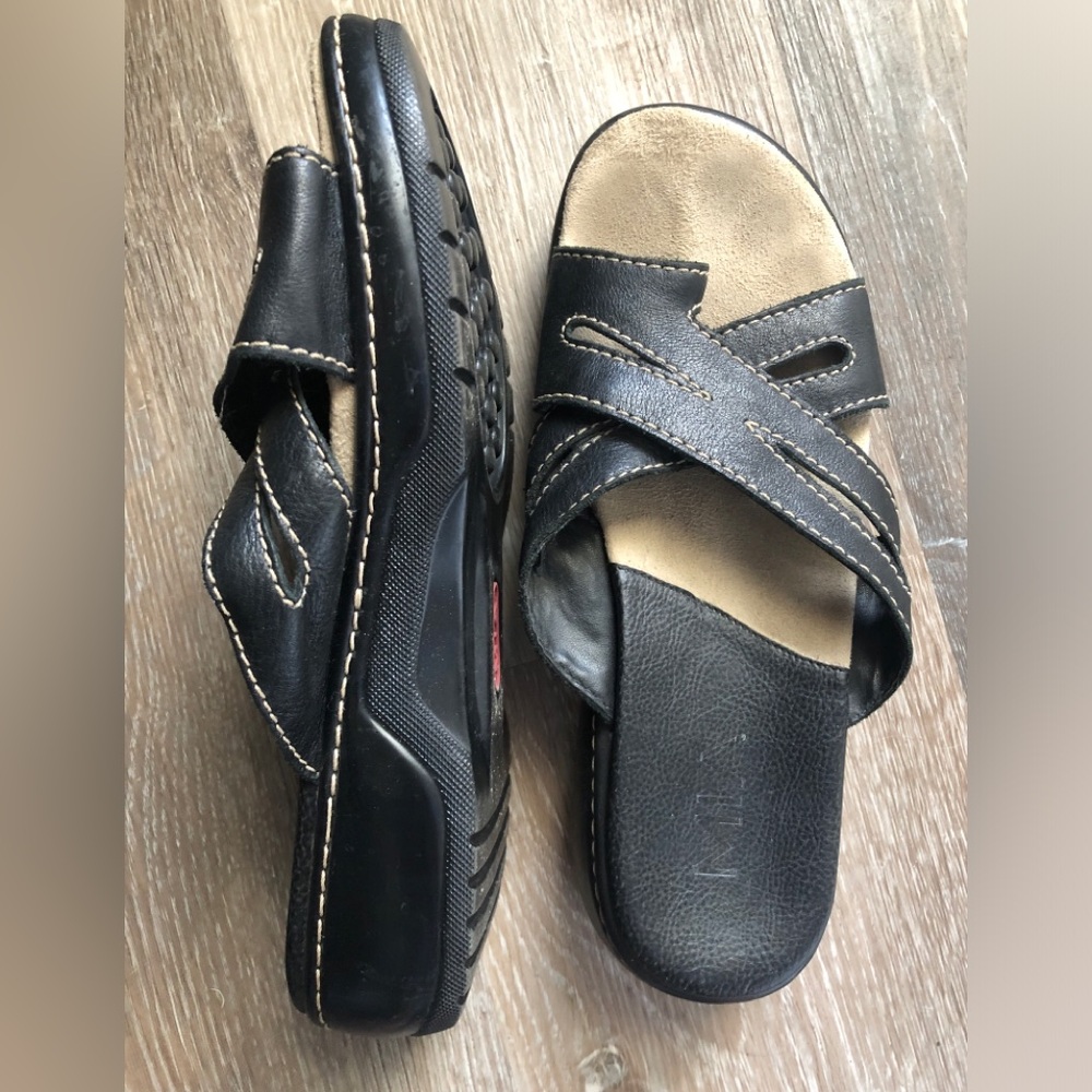 Ladies Black Leather Sandle Flip Flops Size 9